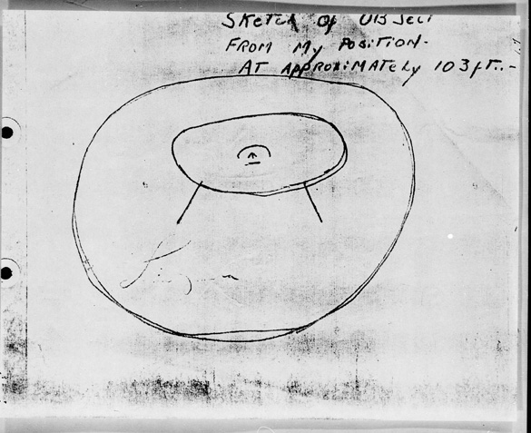Sketch of the object and the insignia on its side. (Credit: U.S. Air Force Project Blue Book)