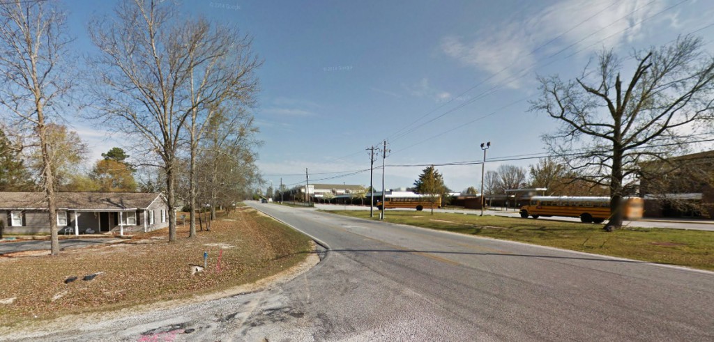 The witness in a 1999 Lee County, Alabama, case finally came forward with his account after attending the 2014 MUFON Symposium. Pictured: Lee County, Alabama. (Credit: Google)